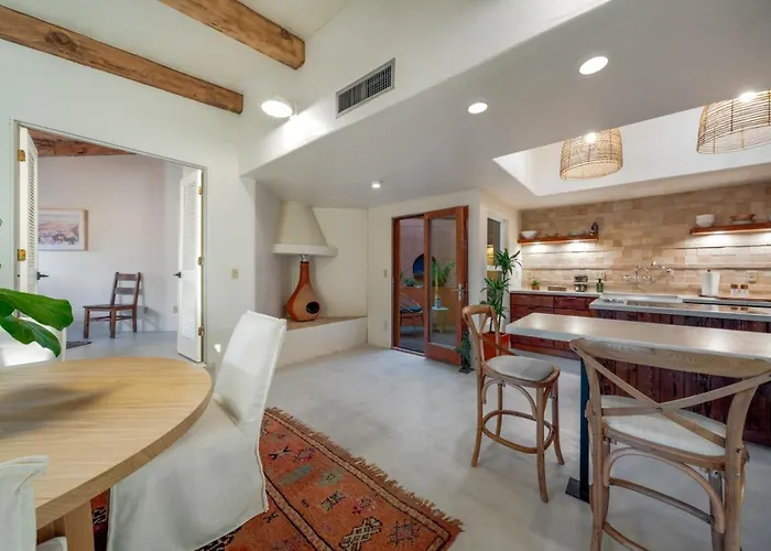 Sam Hughes, 2 Bedroom 1.5 Ba, Completely Remodeled Tucson