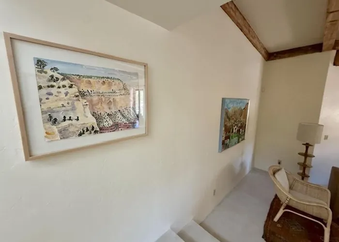 Sam Hughes, 2 Bedroom 1.5 Ba, Completely Remodeled Holiday home